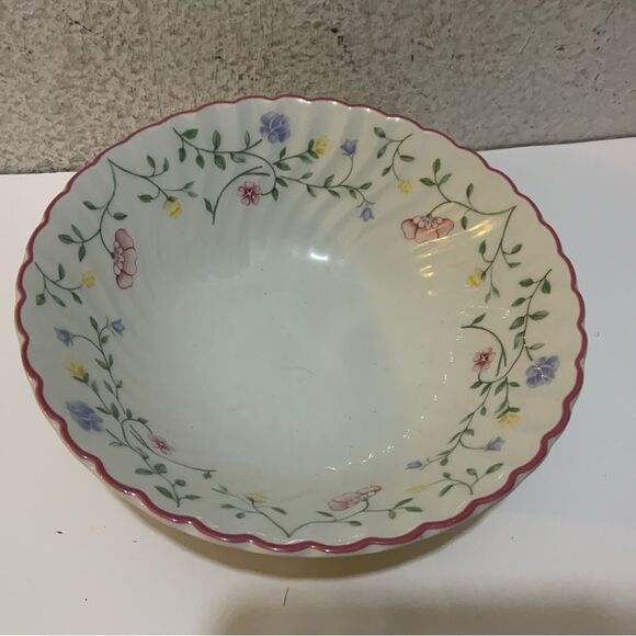Johnson Brothers Summer Chintz vegetable bowl Pink Flower Ridged Border England - Picture 2 of 5